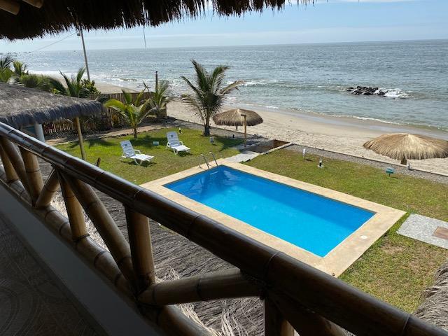 Punta Sal - Canoas