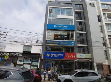 Alquiler Local Av Trinidad Morán León XIII - Cayma