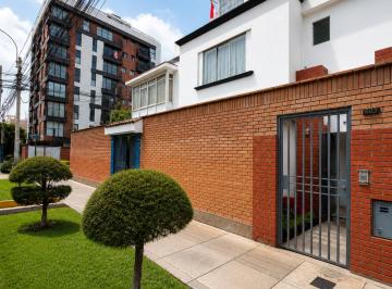 Casa Para Oficinas o Consultorios |2.º y 3.º Piso|cerca del Laboratorio Policlínico Peruano Japones