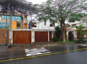 Alquilo Casa en La Molina Urb. La Ensenada - Dirección: Calle El Cortijo N°192 - La Molina