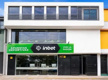 Edificio Comercial Premium en El Corazón de Lima Norte | Av. Carlos Izaguirre