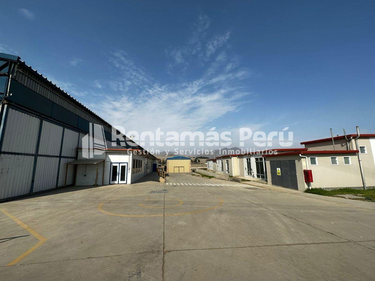 Alquiler de 18, 000 m² en Centro Logístico Industrial Av. Martir Olaya - Lurín