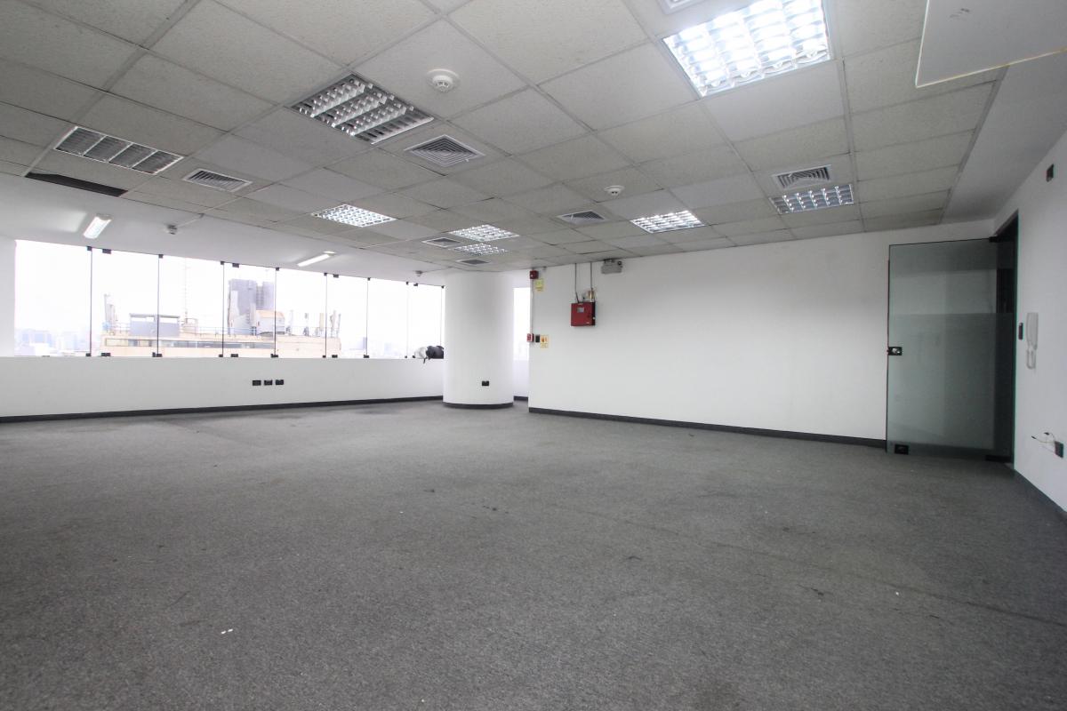 Oficinas Desde 79 m² Hasta 130 m² con Vista a Parque Kennedy