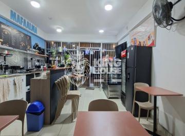 Se Traspasa Cafetería con Contrato de Alquiler