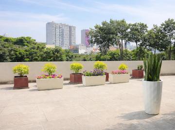 Edificio de Oficinas Implementadas en San Isidro