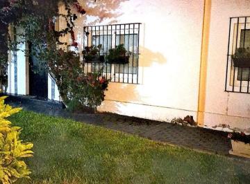 A 2 Cras del Contriclub Casa 2 Pisos 130 m² Construidos 240 m² 3dor Terraza Azotea $2, 000