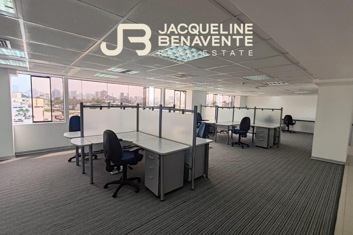 Se Alquila Exclusivas Oficinas en San Isidro