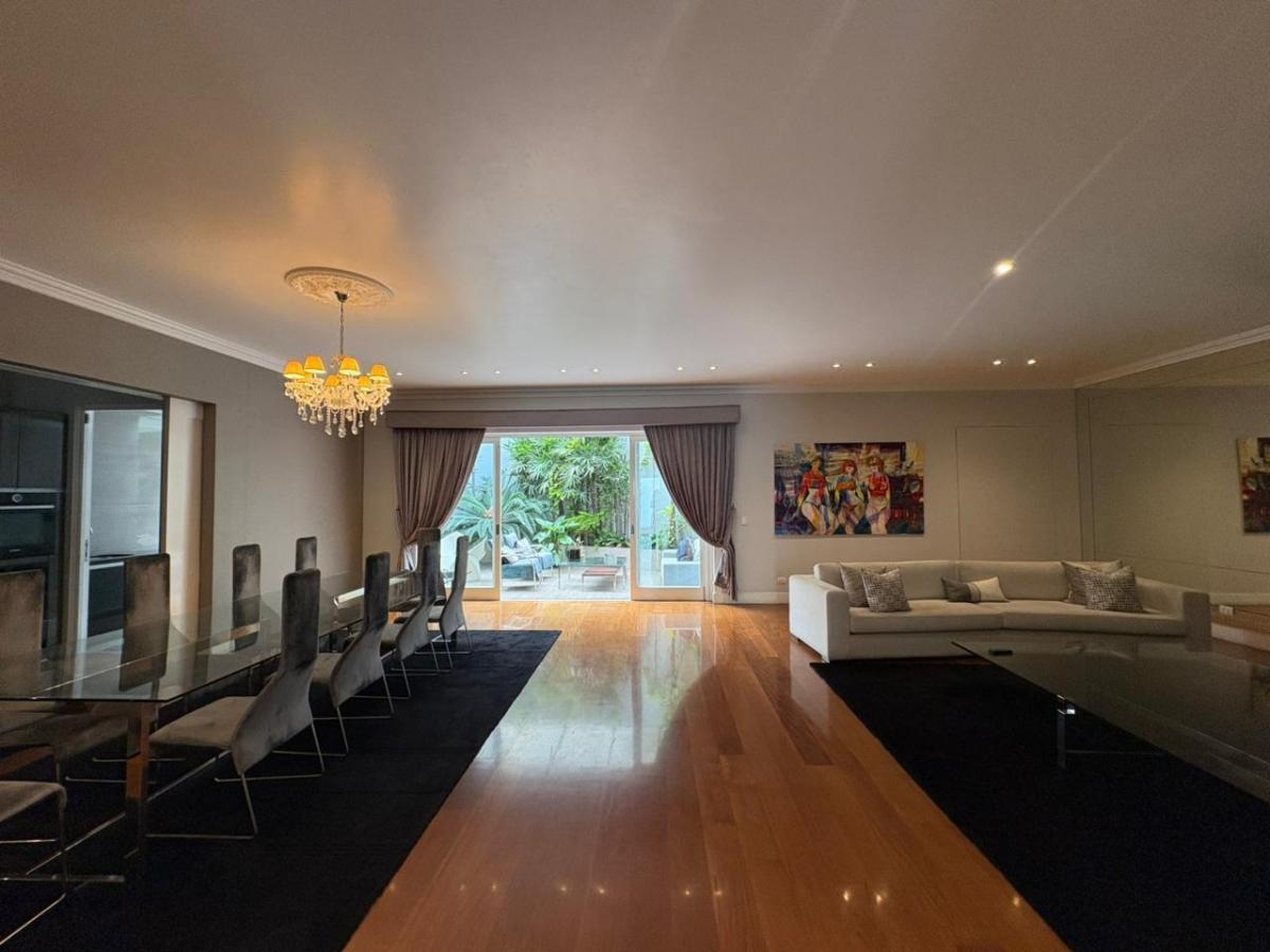 Exclusiva Residencia de Lujo en San Isidro