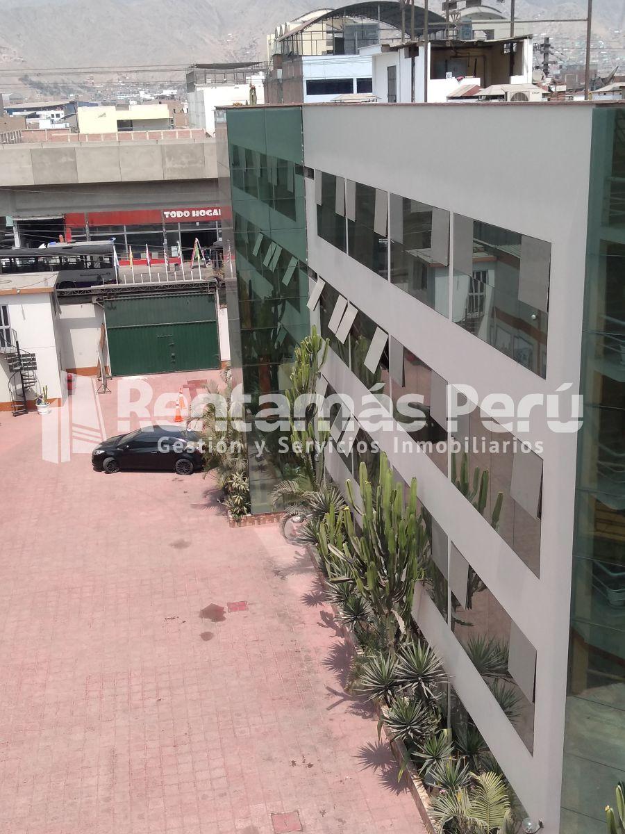 Alquilo Edificio Comercial de 1, 568 m² At. - Av. Fernando Wiesse - S. J. l.