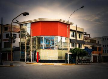 Edificio Comercial en Esquina Av. del Aire con Av. Rosa Toro – San Luis