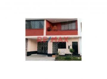 Alquiler Casa 160 m² - Urb. Peru - Smp