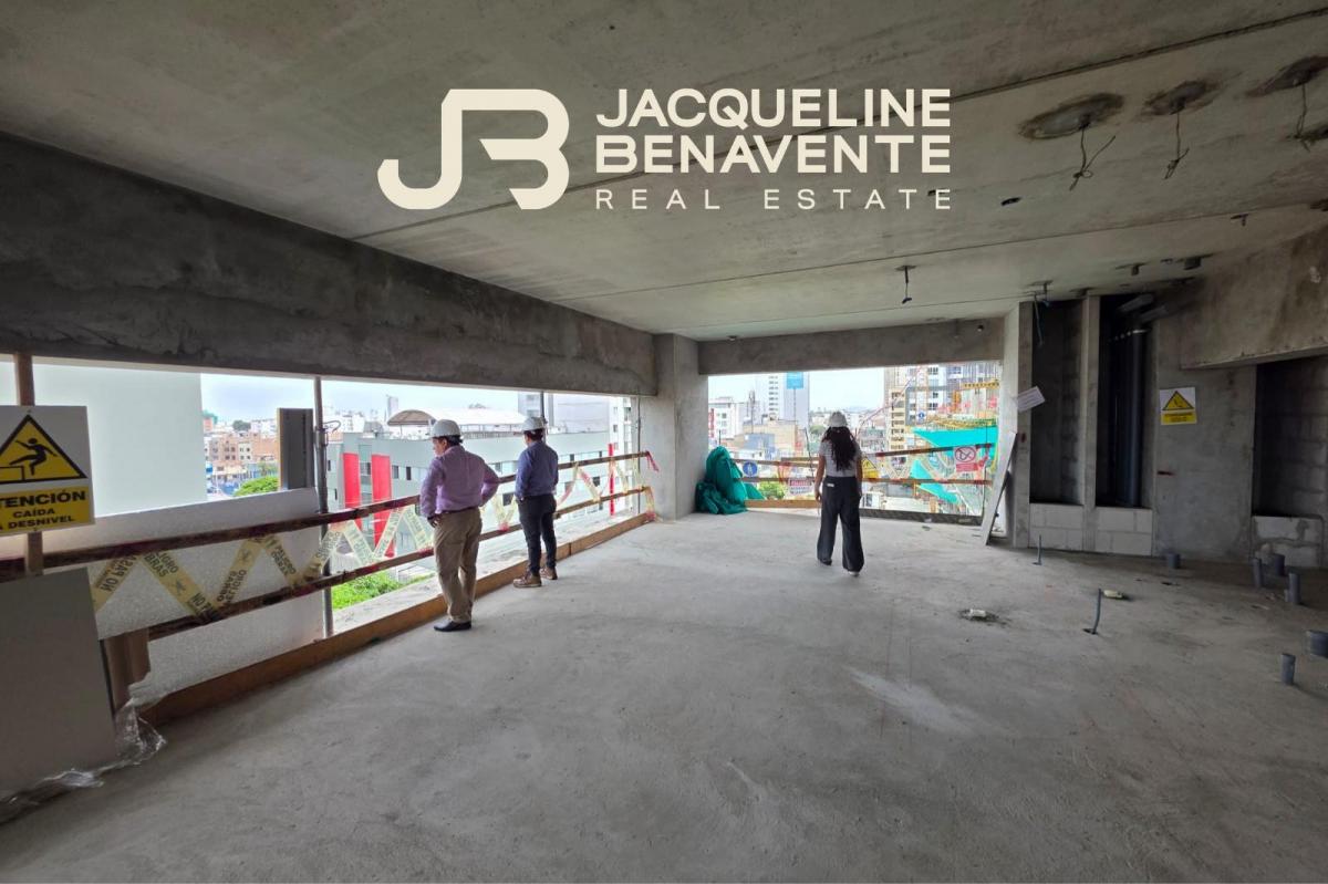 Alquilo Oficinas en Gris en San Miguel