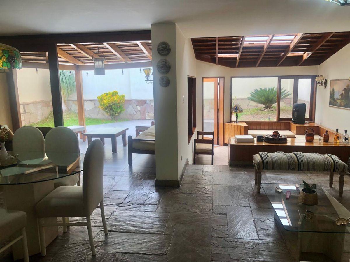 Alquilo Casa en Salguero 3 Dorm. Limite Miraflores C/surco 2 Cocheras