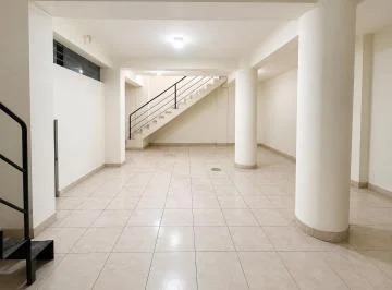 ¡Alquila Tu Espacio Comercial en Una Zona Estratégica de Cusco! Ideal Para Oficinas y Cargos