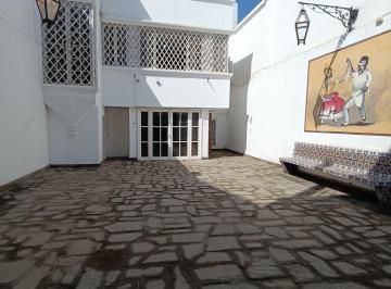 Alquiler Casona Estilo Colonial en Plena Avenida