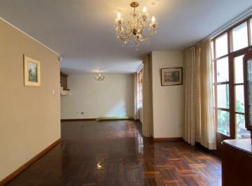 Casa en Alquiler 300 m² en Los Cedros 3 Pisos