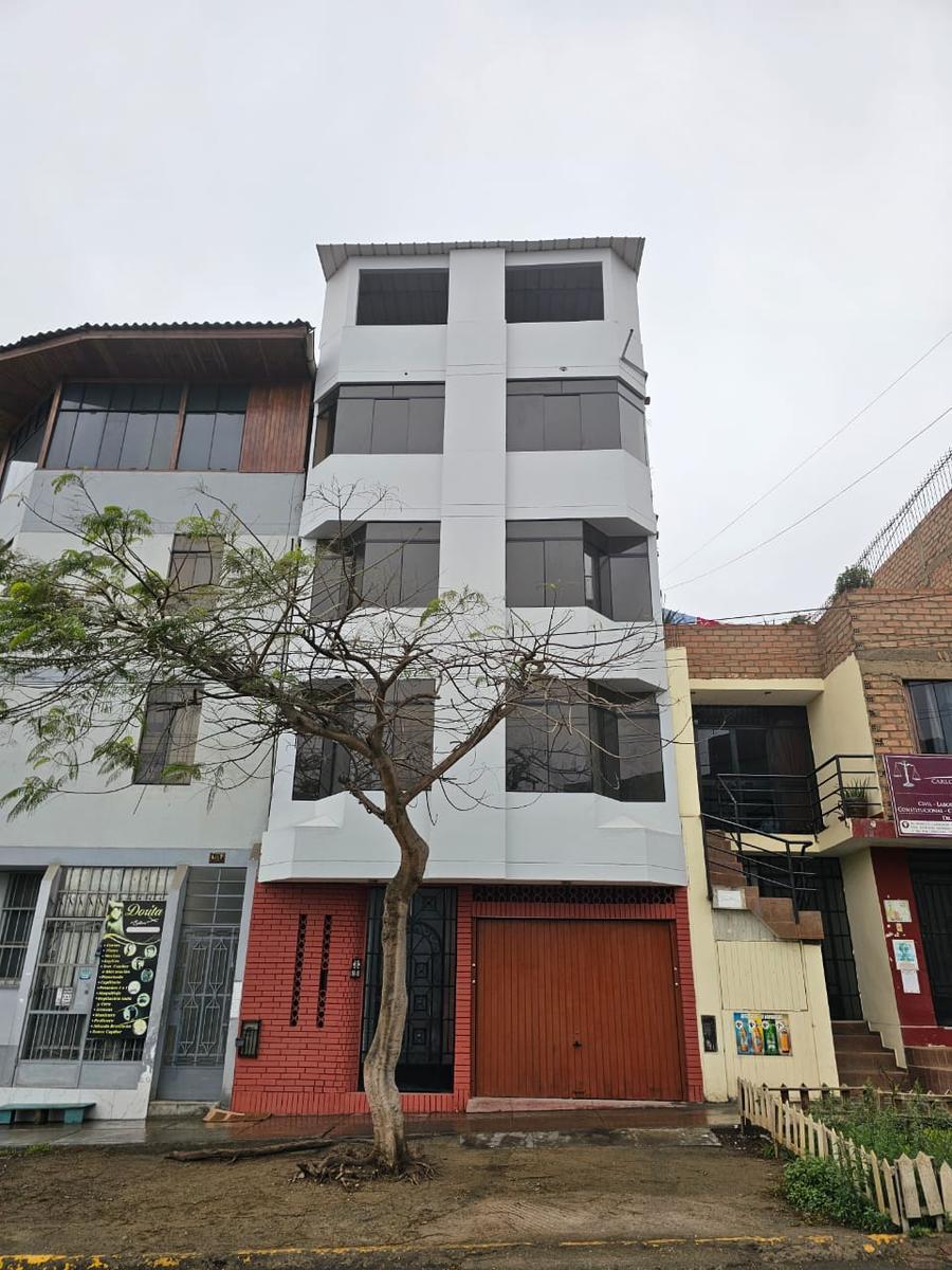 Edificio Comercial en Ciudad Satelite de Ventanilla