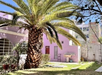 Alquiler de Casa de 462 m² Ideal Para Empresas en Yanahuara