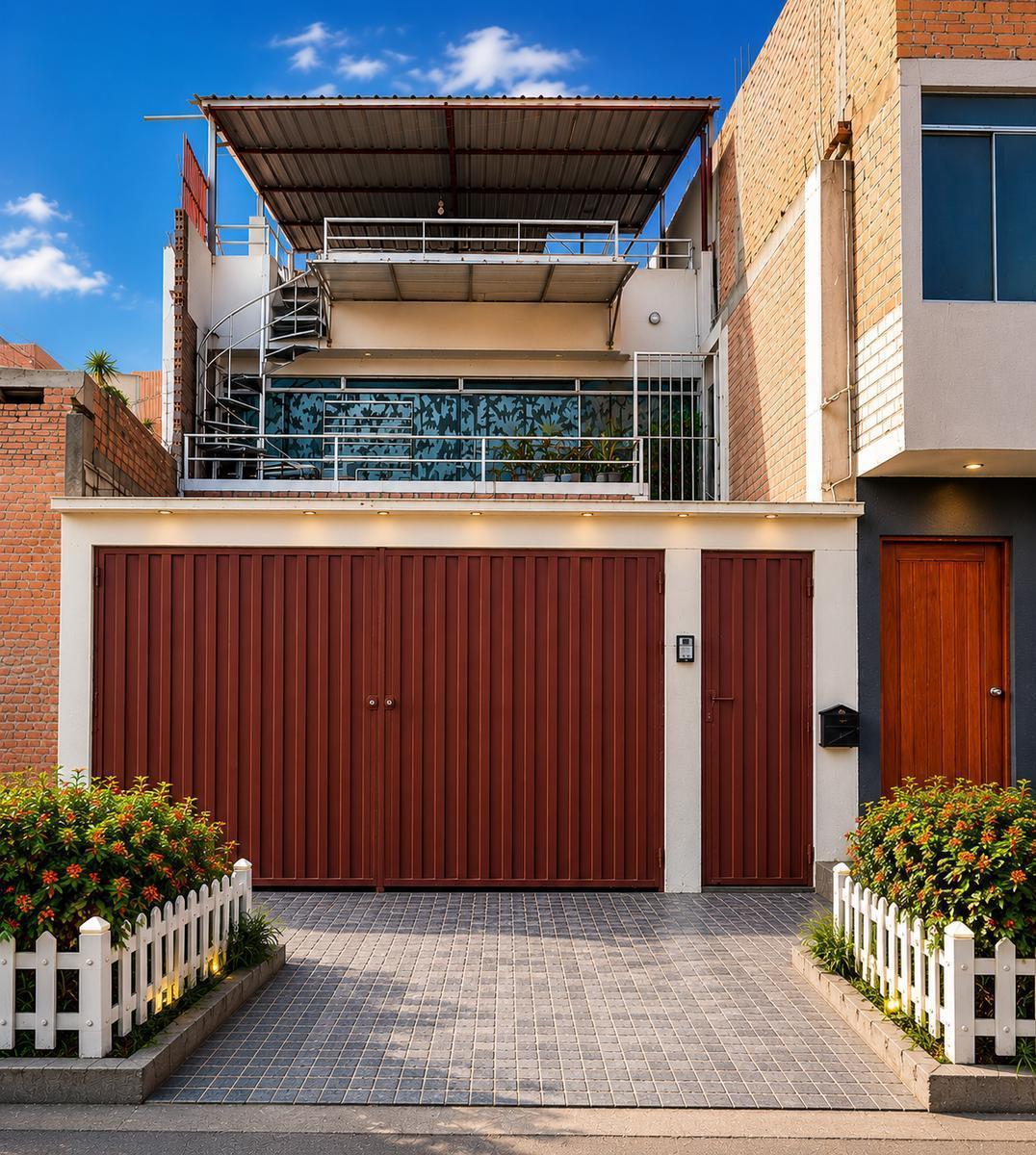 Casa en Venta 02 Pisos + Azotea 120 m²