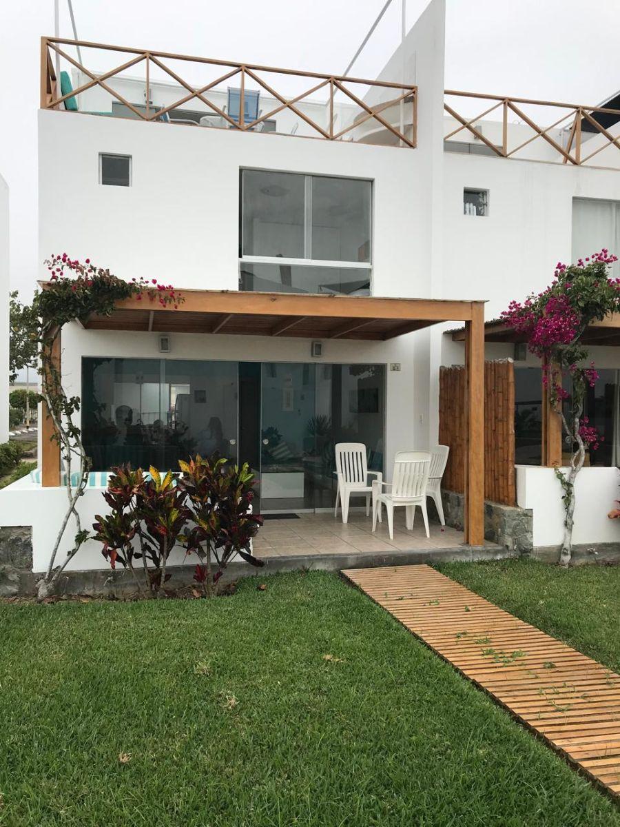 Casa de 200 m² con 4 Recámaras en Venta en Asia del Mar