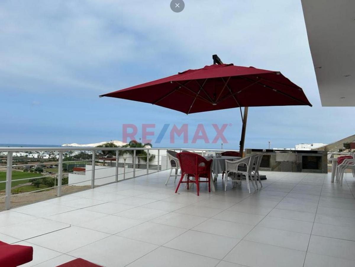 Casa de Playa con Vista 360° Al Golf y Al Mar – Playa El Golf, Asia