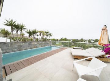Hermosa Casa de Playa en Condominio Coral, a 3.5 Kms del Boulevard de Asia