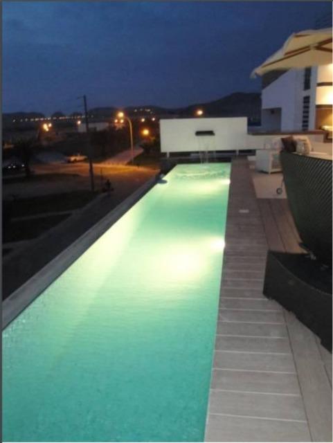 Vendo Super Linda Casa en Playa del Golf con Vista Al Mar