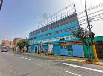 Edificio Comercial en Ate Vitarte