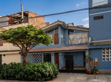 Casa en Venta | Ubicación Privilegiada | Salamanca – Ate