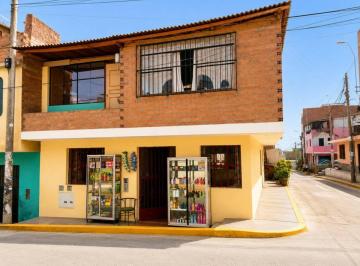Vendo Casa en Esquina a Precio de Terreno – Huaycán, Ate