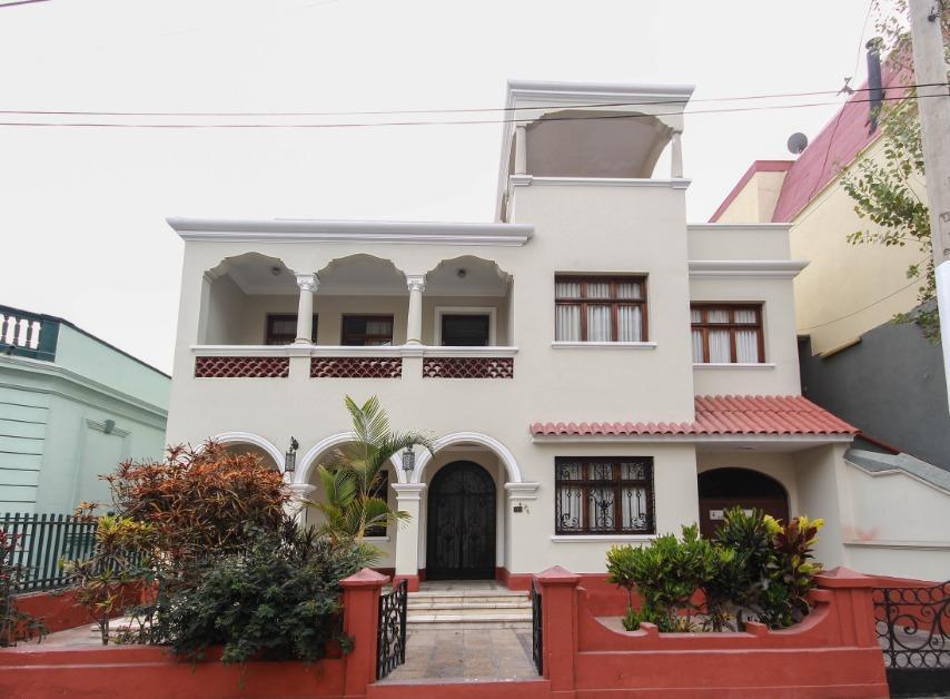 Vendo Hermosa Casa en Calle Moore 4, La Punta