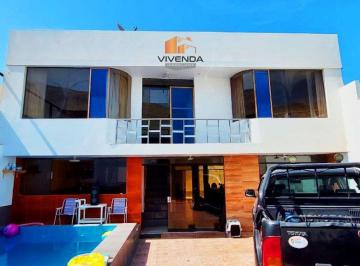 Se Vende Casa de Playa con Piscina en Camaná! Ocasión!