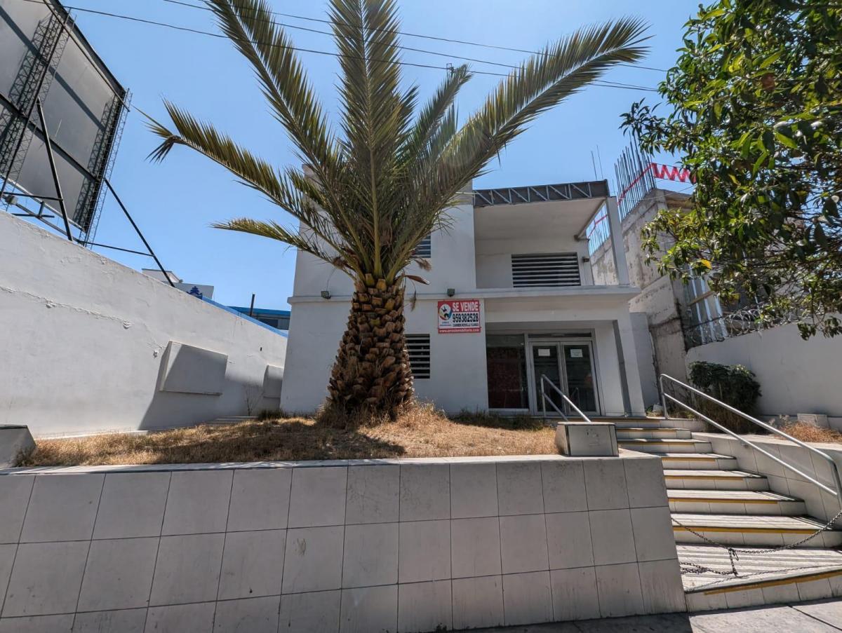Vendo Casa Terreno en Avenida Ejercito