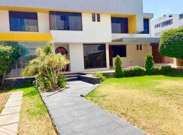 Casa en Venta - Urbanizacion Privada