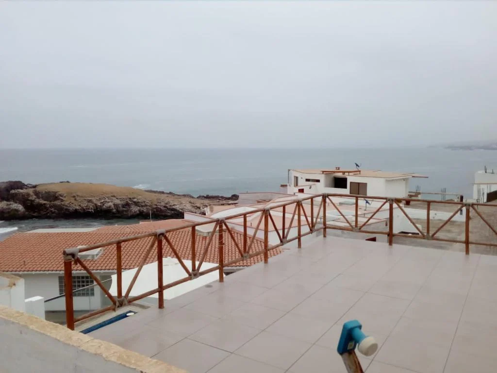 Remato Casa de Playa en Puerto Fiel