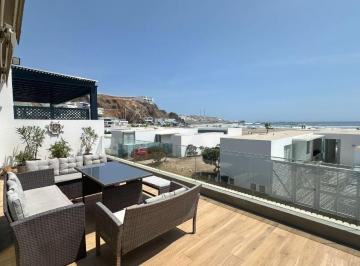Fabulosa Casa en Venta en Segunda Fila Lomas del Mar