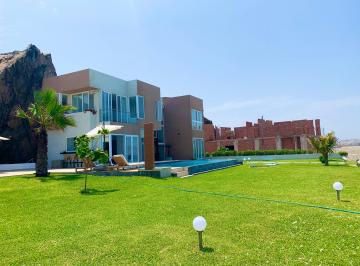 Condominio en Cerro Azul