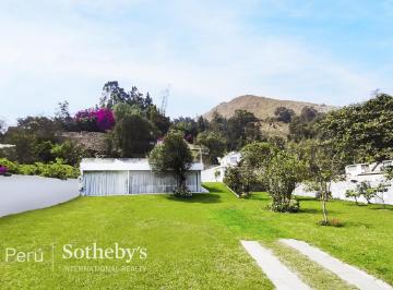 Linda Casa Ubicada en Excelente Zona de Chaclacayo
