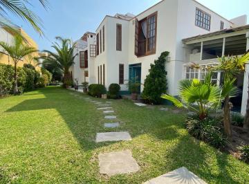 En Venta Casa Acogedora y de Especial Arquitectura