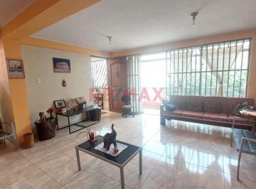 1170283 “amplia Casa de 2 Pisos en Urbanización Residencial El Portillo de Carapongo.