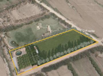 Ross Casa Huerta, Amplio Terreno con Potencial, Clasificacion Premium