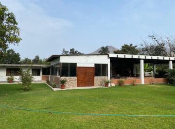Bajo de Precio! Vendo Bonita Casa Campestre con Arboles Frutales.