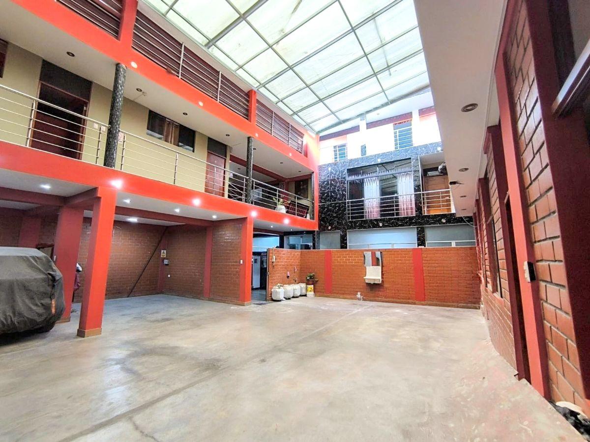 Hotel en Venta Cieneguilla de 440 m² de 4 Pisos