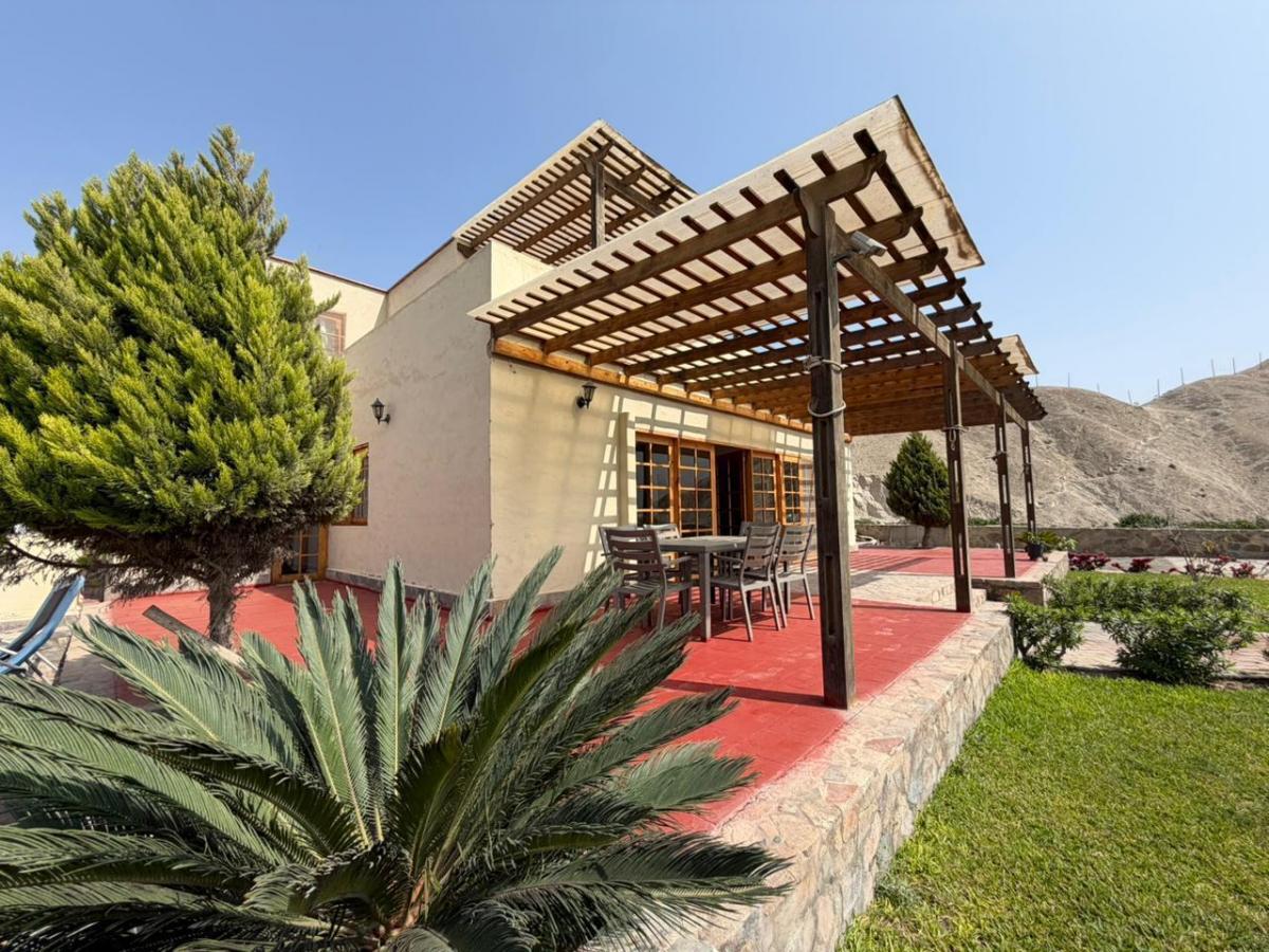Venta de Casa de Campo en Exclusivo Condominio - Cieneguilla