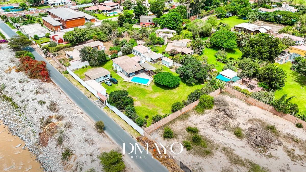 Casa Como Terreno en Cieneguilla, 2, 506 m², Piscina, 3 Dorm. 2 Bungalows, Pozo Agua, Arboles Fruta