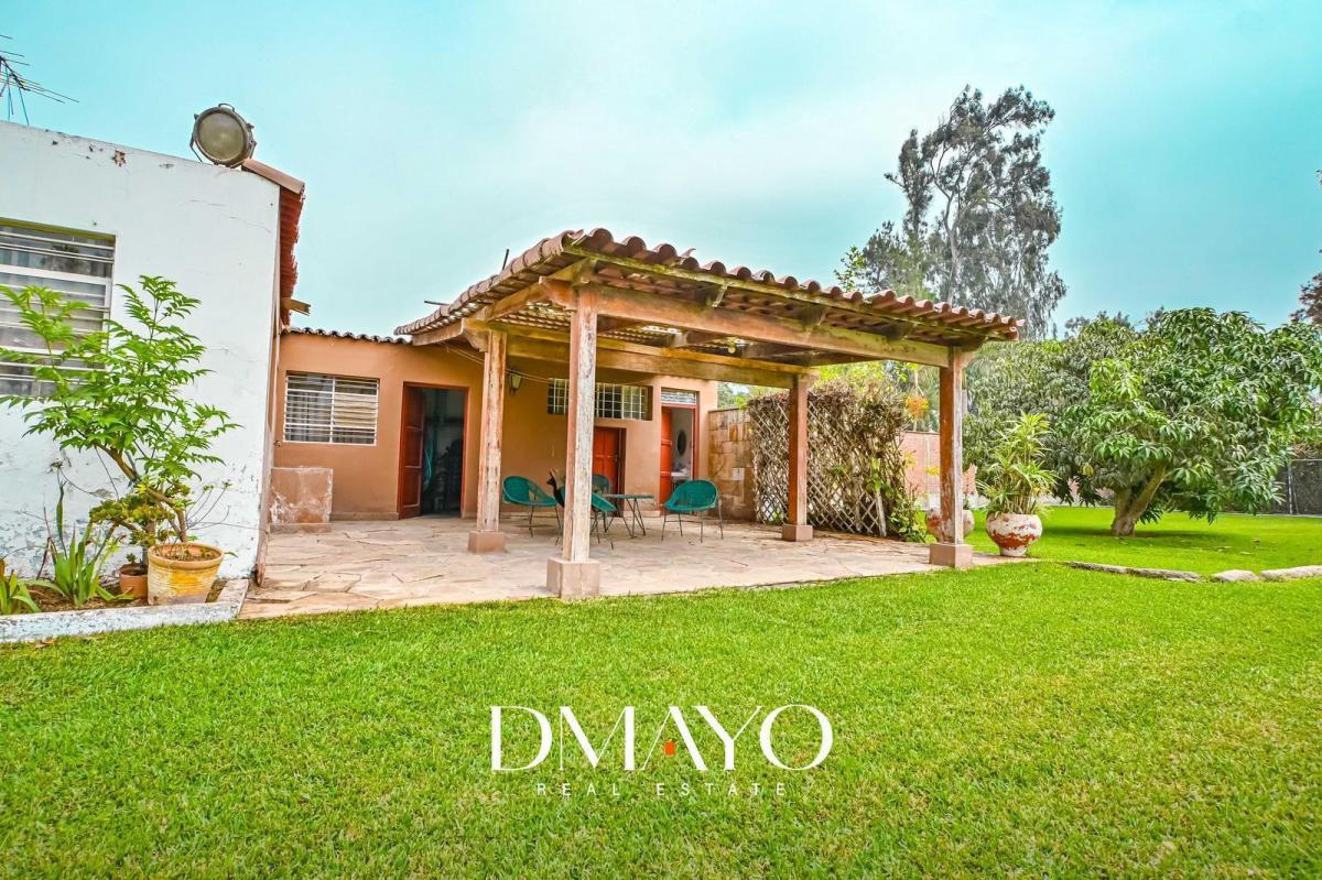 Casa en Cieneguilla - 3 Dormitorios / 2 Baños / Amplio Jardín