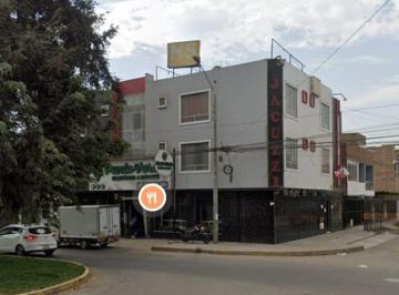 Venta Hostal 400 m² Area Construida | Comas | 3 Pisos