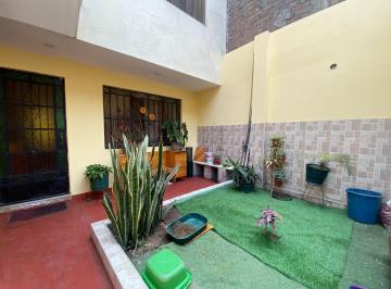 ¡Atención Inversionistas! Casa en Venta en El Agustino