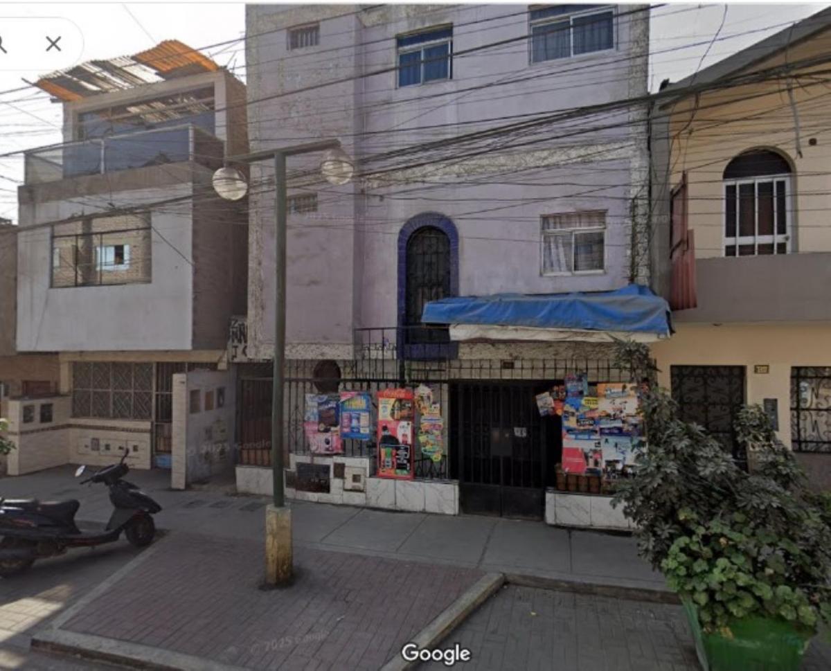 Se Vende Casa en Quinta de 5 Pisos Totalmente Independiente