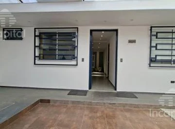 Venta de Casa a Espaldas Hospital La Libertad